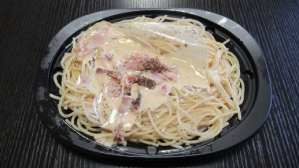 カルボナーラスパゲティ