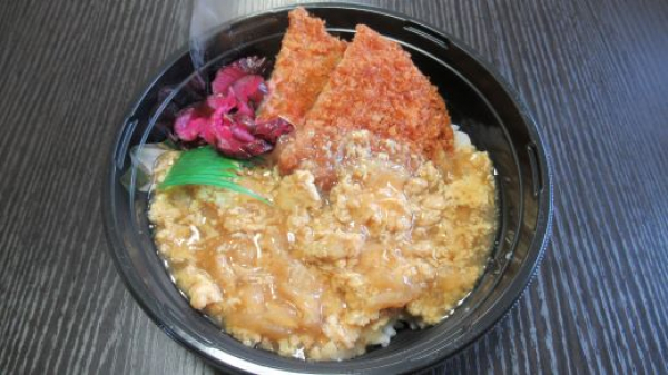 玉子とじカツ丼