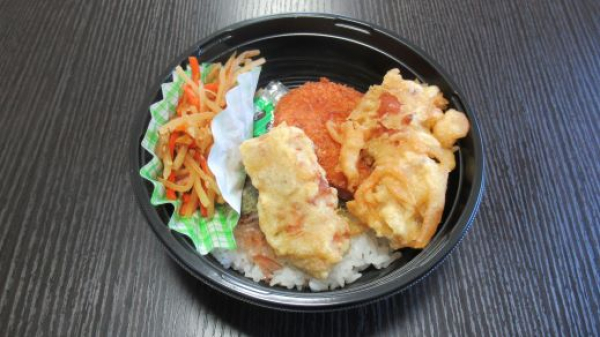 海苔弁丼(コロッケ・竹輪天・金平)