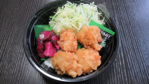 鶏竜田わさびソース丼