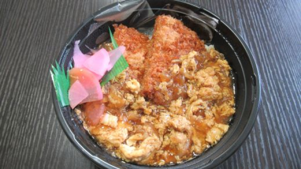 玉子とじカツ丼